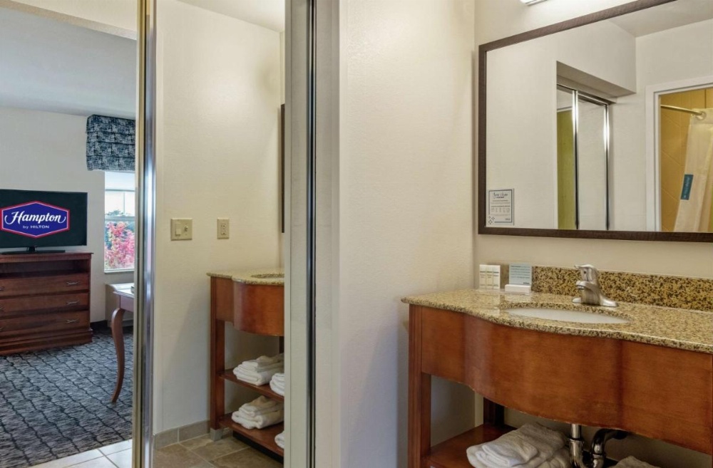 Hampton Inn By Hilton & Suites Rockland Image 12