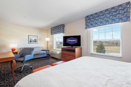 Hampton Inn By Hilton & Suites Rockland image 23
