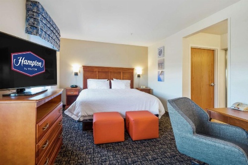 Hampton Inn By Hilton & Suites Rockland image 24