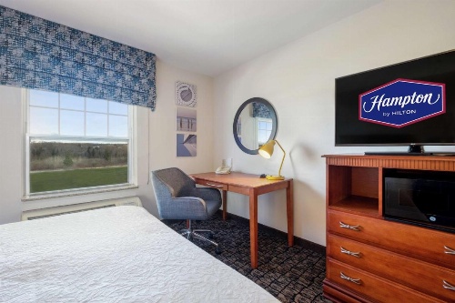 Hampton Inn By Hilton & Suites Rockland image 28